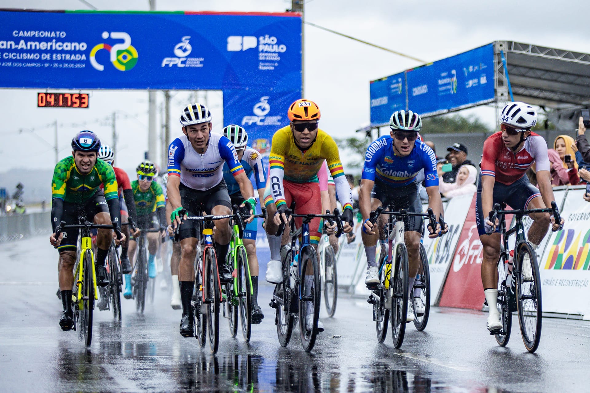 Pan-American Continental Championships 2024 finish line in the rain